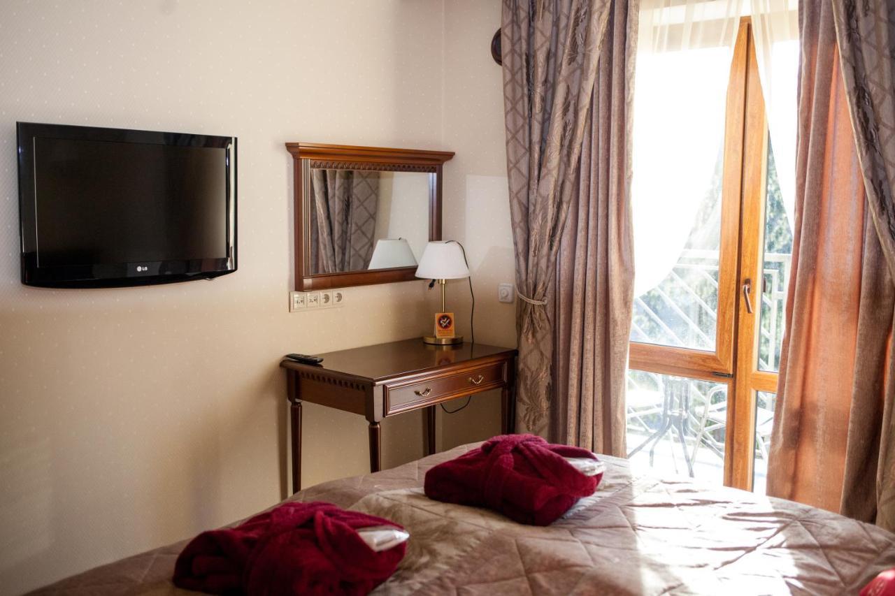 Romantik Spa Hotel Yaremche Ngoại thất bức ảnh