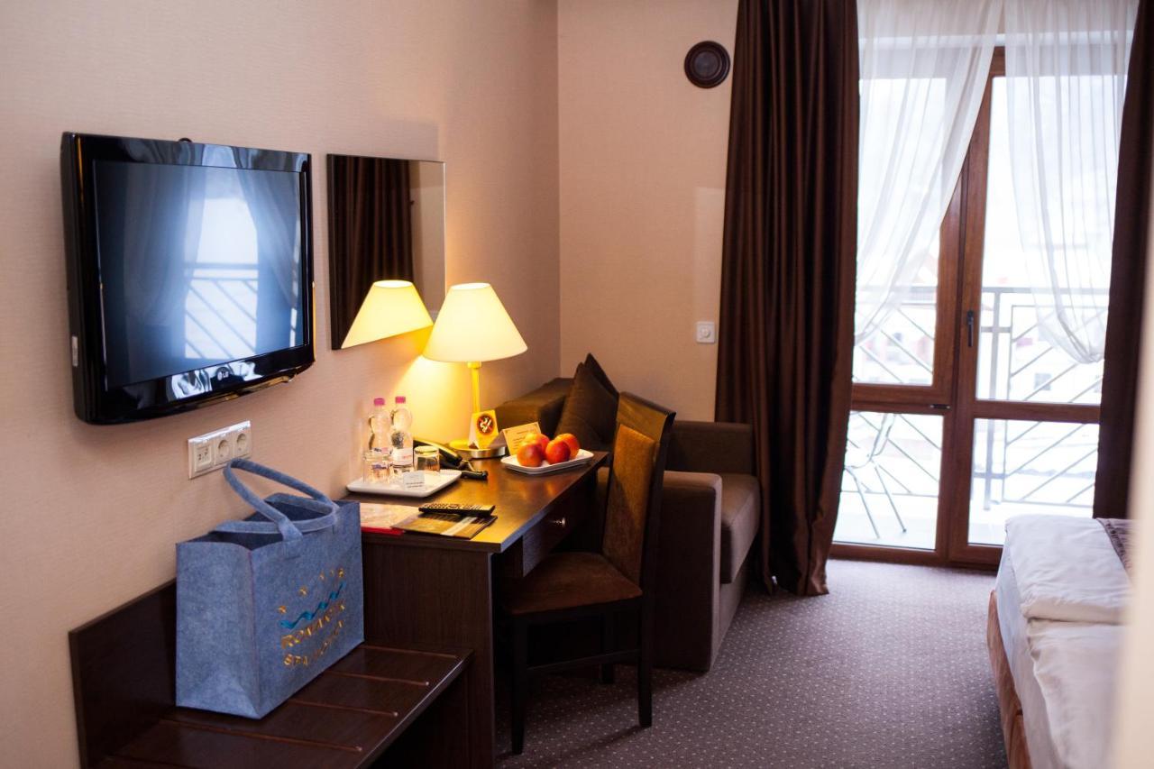 Romantik Spa Hotel Yaremche Ngoại thất bức ảnh