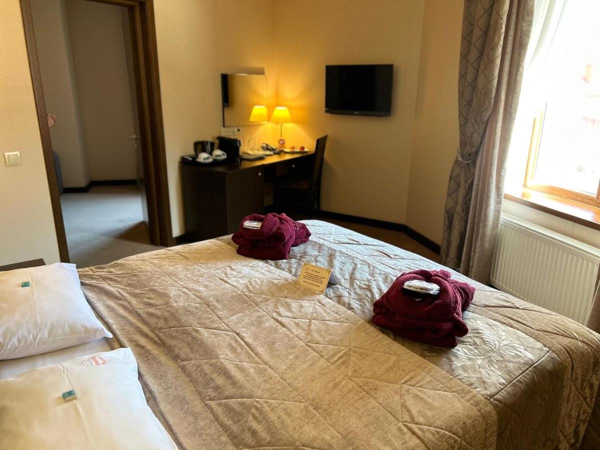 Romantik Spa Hotel Yaremche Ngoại thất bức ảnh