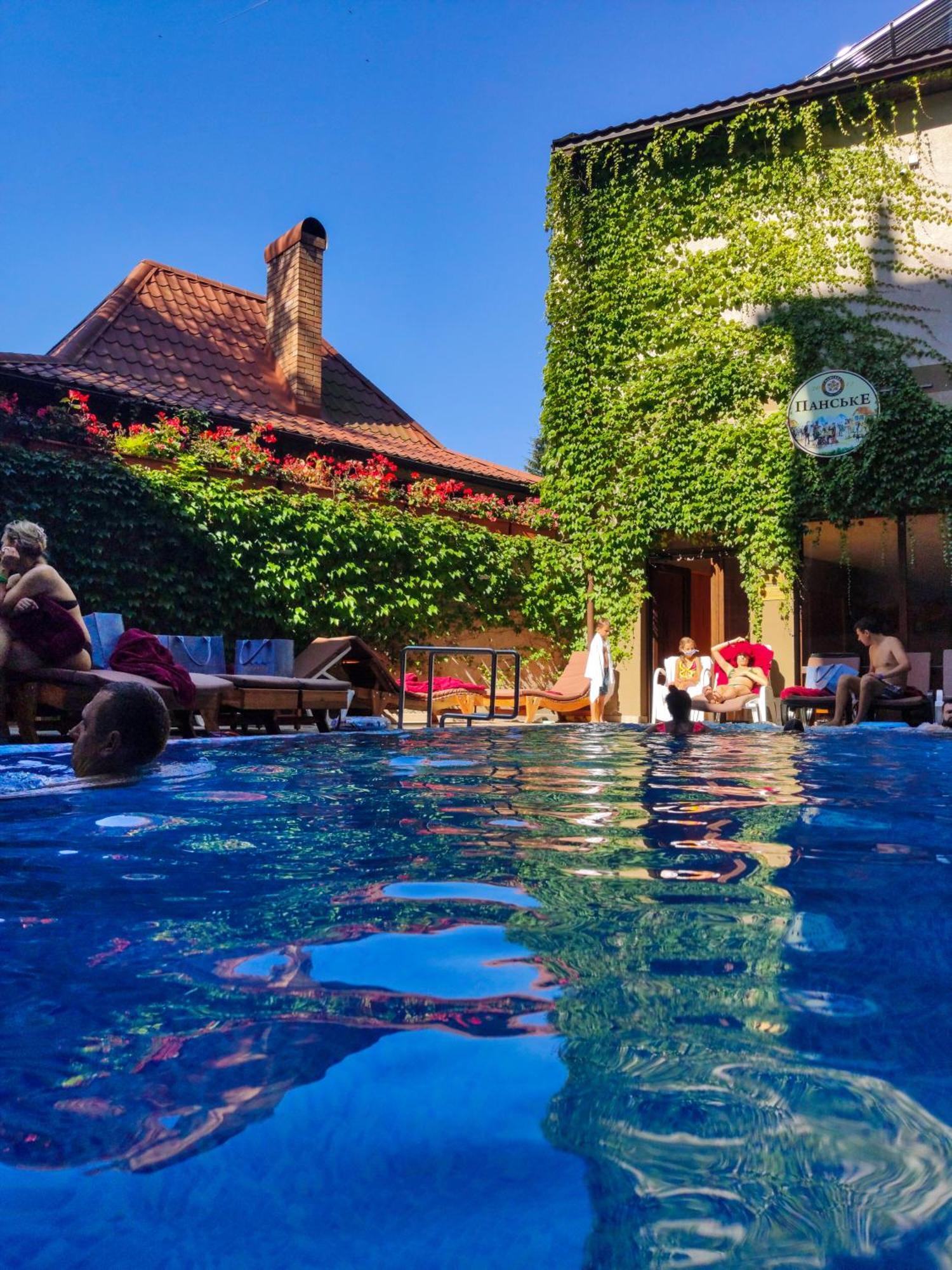 Romantik Spa Hotel Yaremche Ngoại thất bức ảnh